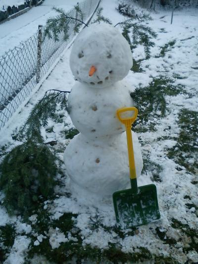 Bild zu Wir baun uns einen Schneemann... - Weihnachten