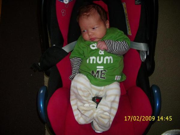 Bild zu Juhuu wieder daaa:-) - Forum für Januar - Mamis