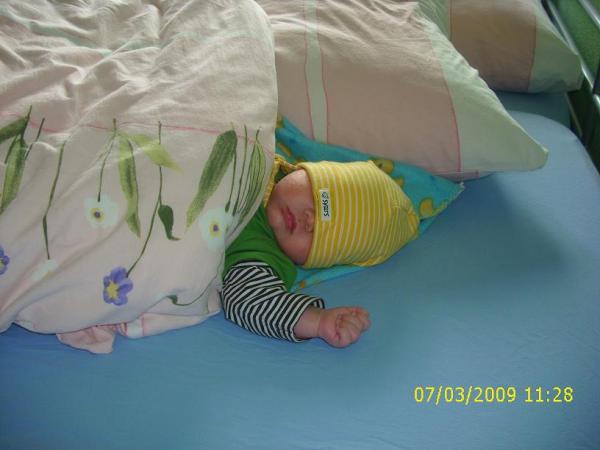 Bild zu "na wenn halt nicht nacht ist, dann mach ich mir nacht" - Forum für Januar - Mamis