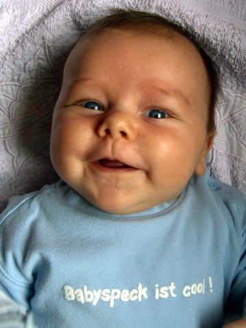 Bild zu Babyspeck... ein Foto - Forum für Januar - Mamis