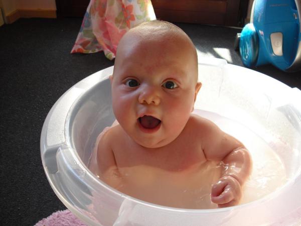 Bild zu baden - Forum für Januar - Mamis