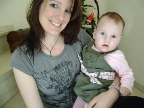 Bild zu So jetzt auch mal ein MamiFoto von mir/uns - Forum für Januar - Mamis