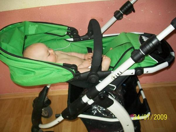 Bild zu nochmal der Kinderwagen... @Paulara - Forum für Januar - Mamis