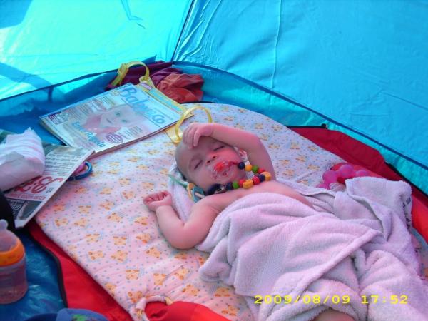 Bild zu Mal ein Foto von meinen kleinen Luca! - Forum für Januar - Mamis