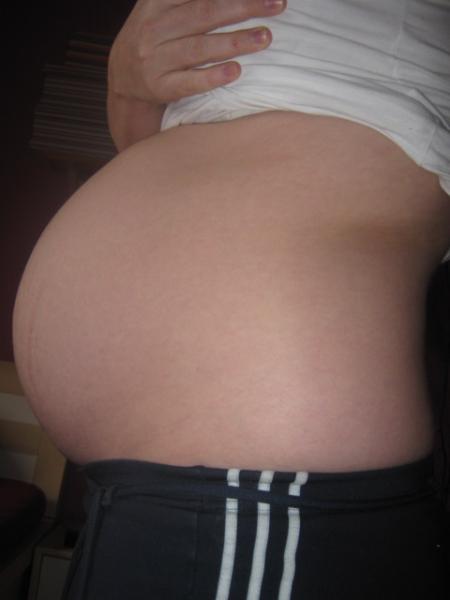 Bild zu Morgen 30.SSW-Bauchbild - Forum für Januar - Mamis