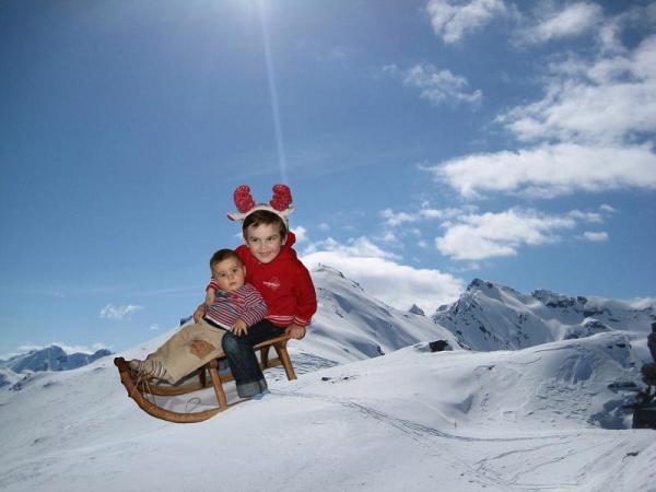 Bild zu Unser offizielles Weihnachtsbild - Forum für Januar - Mamis