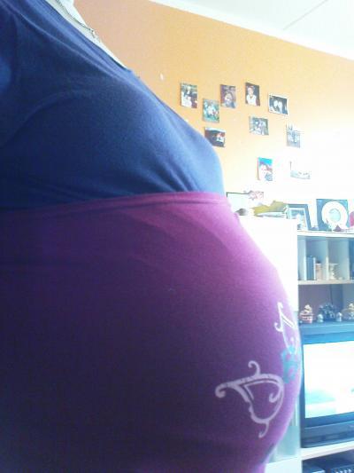 Bild zu Bauchbild von grade eben - Forum für Januar - Mamis