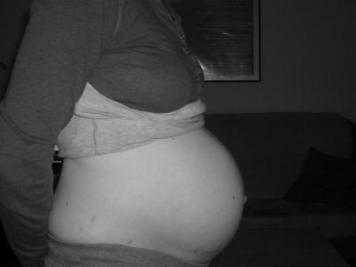 Bild zu So ,mal wieder ein Bauchbild 28.ssw! - Forum für Januar - Mamis