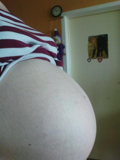 Bild zu Das hoffentlich letzte Bauchbild - Forum für Januar - Mamis