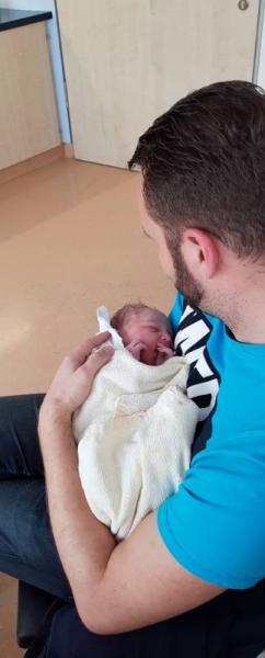 Bild zu Nun dürfen wir auch Kuscheln - Forum für Januar - Mamis