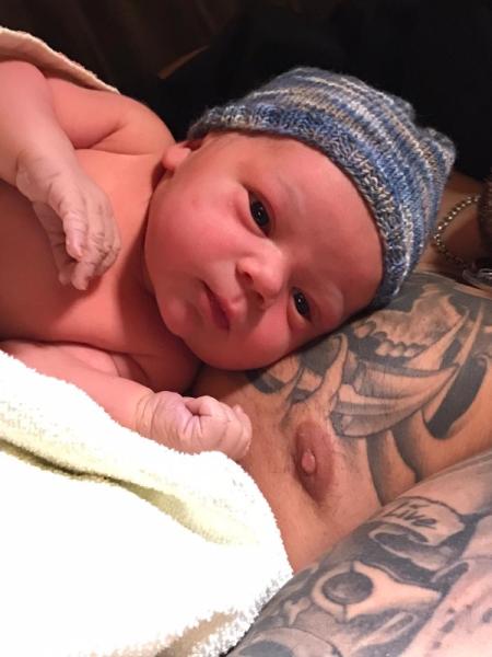 Bild zu Wir kuscheln auch endlich - Forum für Januar - Mamis