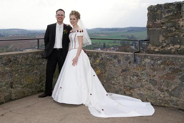 Bild zu Nochmal Thema Hochzeit!!! - Forum für Februar - Mamis