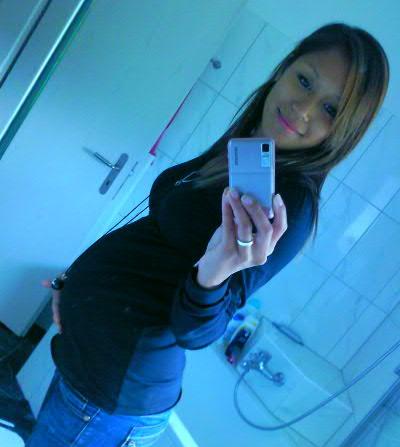 Bild zu Das bin ich und bauchi =) - Forum für Februar - Mamis