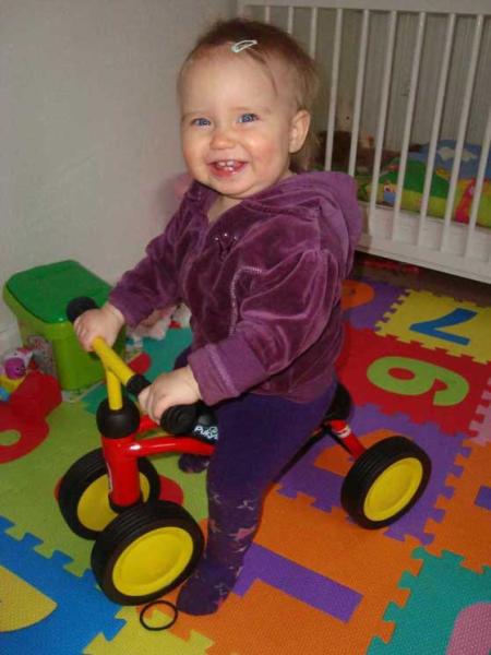 Bild zu Mal ein neues Foto von meiner Maus;-) - Forum für Februar - Mamis