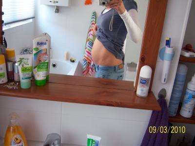 Bild zu Bild vom Bauchi:-))) - Forum für Februar - Mamis
