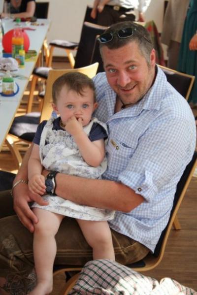 Bild zu wenn der Papa mit der Tochter.... - Forum für Februar - Mamis