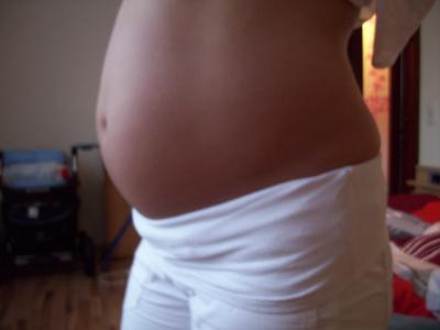 Bild zu meine kugel:-))) HABT IHR AUCH EIN AKTUELLE BILD??? - Forum für Februar - Mamis