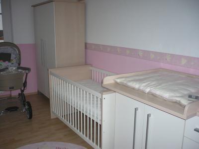 Bild zu Zimmer + Kinderwagen Nr. 1 - Forum für Februar - Mamis