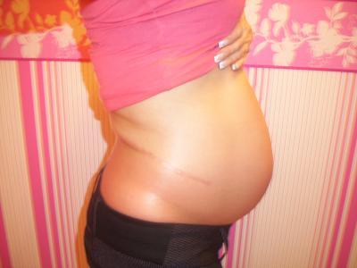Bild zu hier der 105 cm bauch:-)))) - Forum für Februar - Mamis