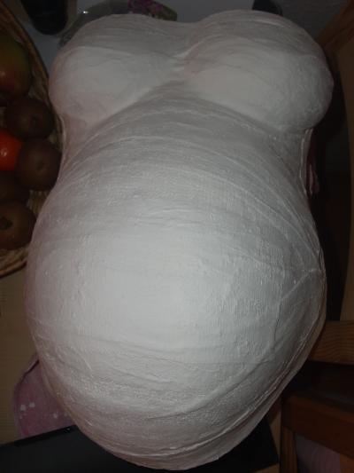 Bild zu Und den Gipsabdruck vom Bauch haben wir auch gemacht! - Forum für Februar - Mamis