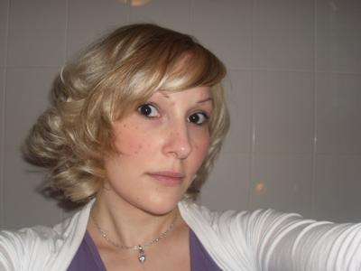 Bild zu So, nun auch ein Foto vom Friseur! - Forum für Februar - Mamis