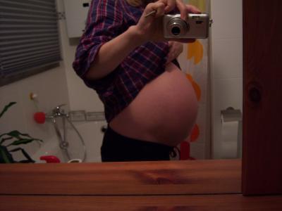 Bild zu Was meint ihr, hat sich mein Bauch.. - Forum für Februar - Mamis