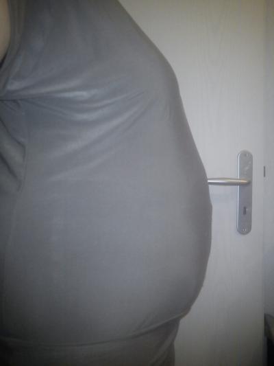 Bild zu hier mal noch ein aktuelles bauchbild von mir ... - Forum für Februar - Mamis