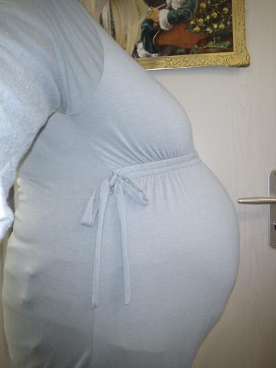 Bild zu gekugelt ... - Forum für Februar - Mamis