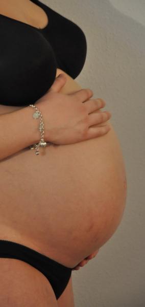 Bild zu Bauchfotos! :) - Forum für Februar - Mamis