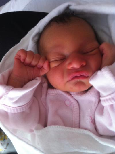 Bild zu Gizem ist da..:) - Forum für Februar - Mamis