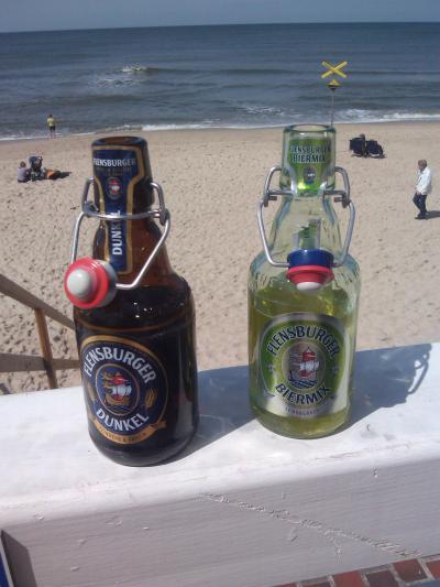 Bild zu Wollt mal mit euch anstoßen.. - Forum für Februar - Mamis