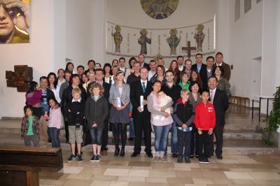 Bild zu Luis' Taufe - Gruppenfoto - Forum für Februar - Mamis