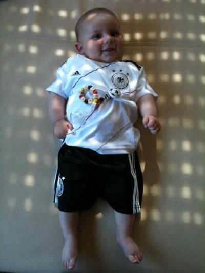 Bild zu Auch mal ein Fussball Bildchen von meinem Kleinen - Forum für Februar - Mamis