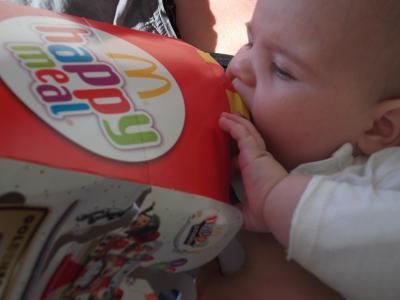 Bild zu Wir fangen auf keinen Fall mit Brei an;-) - Forum für Februar - Mamis