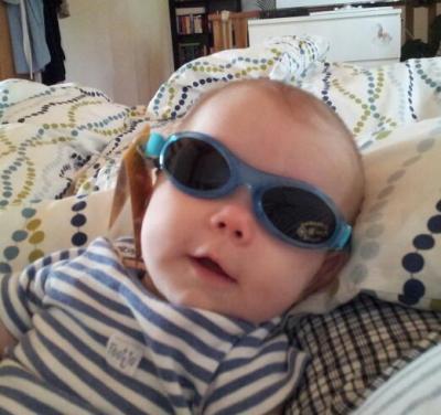 Bild zu Bri-bra-brille :-).."Coolness" Fotoaufruf - Forum für Februar - Mamis