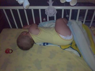 Bild zu Meine kleine hat es raus, sie simuliert! - Forum für Februar - Mamis