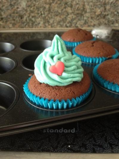 Bild zu Ich stell mal ne runde cupcakes in die runde...;) - Forum für Februar - Mamis