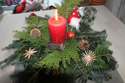 Bild zu Zeig euch mal unsere Weihnachstbude;-) - Forum für Februar - Mamis