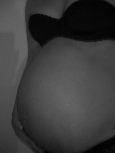 Bild zu ...noch haben wir einen Babybauch:-) - Forum für Februar - Mamis