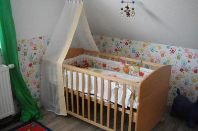 Bild zu Hier mal Bilder von unserem Kinderzimmer :) - Forum für Februar - Mamis