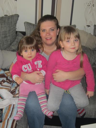 Bild zu Wollte euch mal meine Mäuse und mich zeigen - Forum für Februar - Mamis