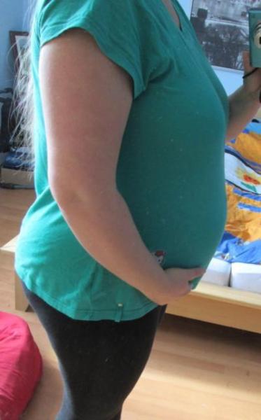 Bild zu Bauchbild mit BMI von 33, macht euch selbst ein Bild ;-) - Forum für Februar - Mamis