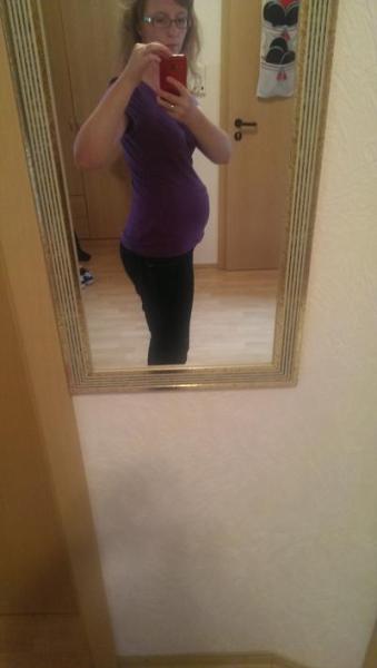 Bild zu bauchbilderrunde :-) - Forum für Februar - Mamis