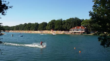 Bild zu