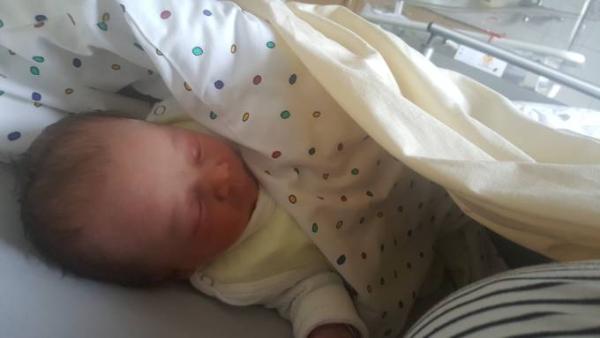 Bild zu Ausgekugelt und so verliebt - Forum für Februar - Mamis