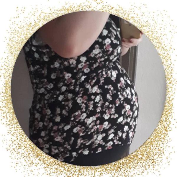 Bild zu Babybauch.... kneift mich mal jemand? - Forum für Februar - Mamis