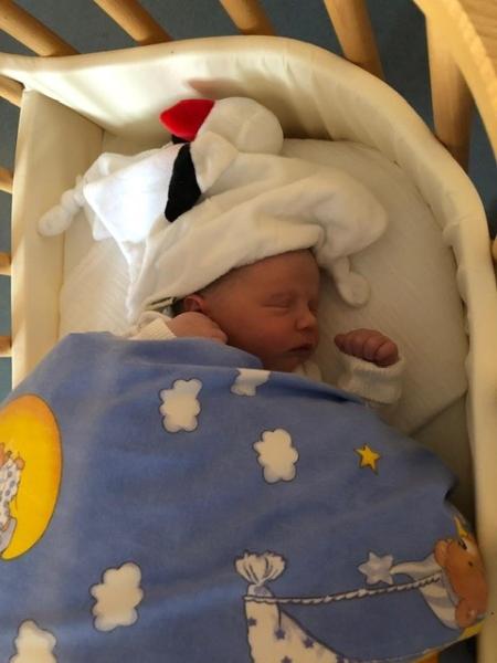 Bild zu Wir kuscheln jetzt - Forum für Februar - Mamis
