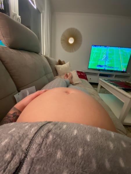 Bild zu Wow, bauch explodiert - fühle mich als ob ich platze - Forum für Februar - Mamis