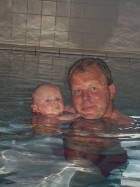 Bild zu Heute das 1.Mal beim Babyschwimmen (Foto) - Forum für März - Mamis