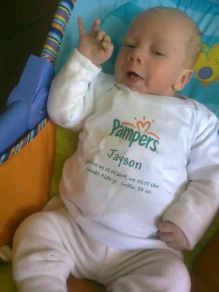 Bild zu Pampers T-shirt Modenschau ... - Forum für März - Mamis